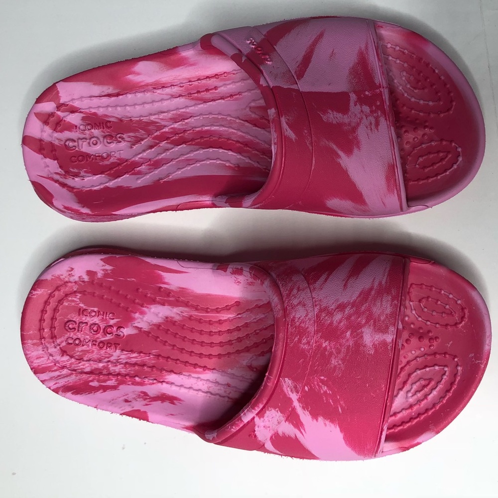 Pink crocs sliders